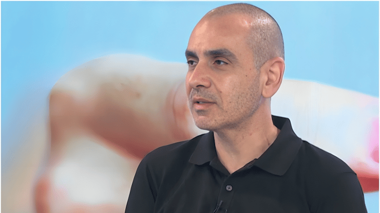 - ד"ר דוד ששה, רופא בכיר במרפאת ה-HIV בבית החולים איכילוב ומנהל תחום המחלות הזיהומיות בקופת חולים מאוחדת  