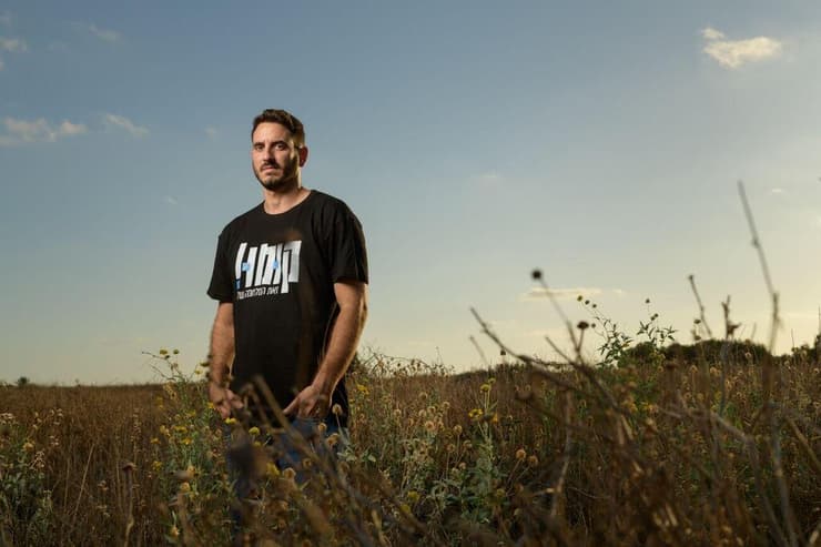 יונתן שמריז