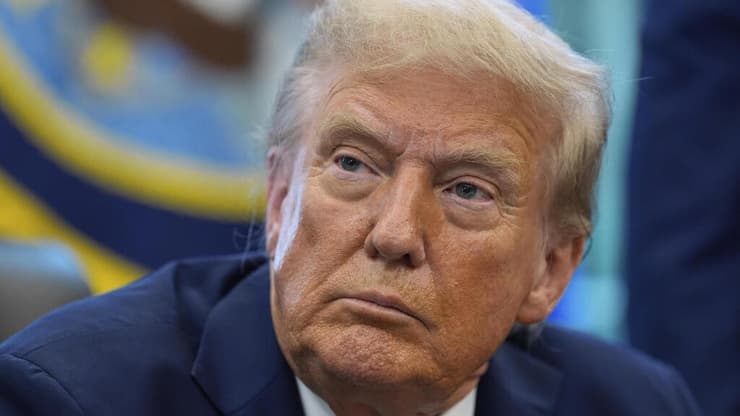 דונלד טראמפ (צילום: AP Photo/Alex Brandon) נשיא ארה"ב טראמפ