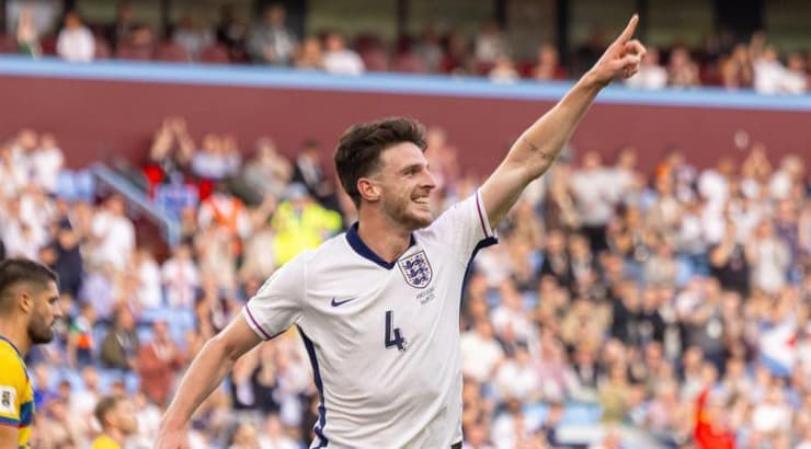 דקלן רייס מאושר