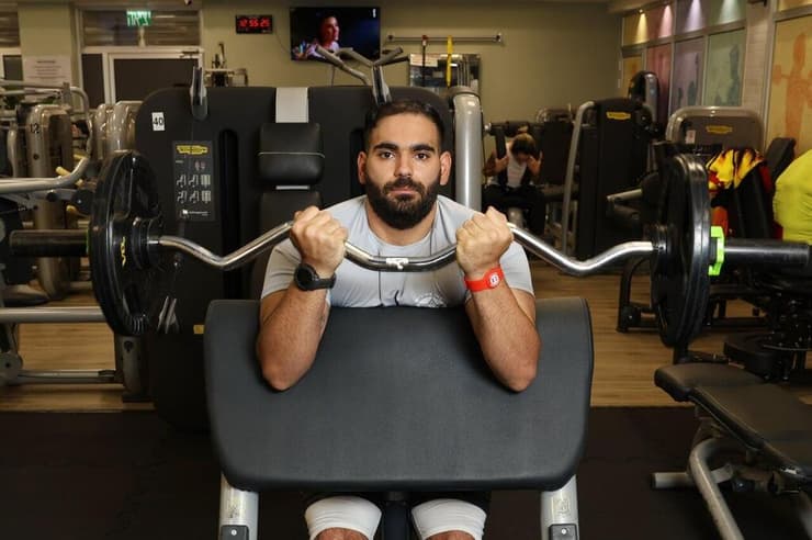 רס"ר (במיל') אביהו גת חן. "החברים ב'בית הלוחם' עזרו לי לזהות את הפציעה שלי בנפש" (צילום: דנה קופל) הליך השיקום של ליזה ברזניק, סגן דור יפרח, אביהו גת חן ויצחק שוורץ המשתקמים בבית הלוחם בסניף תל-אביב