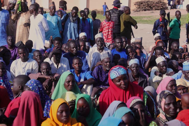 ניגריה תושבי האזור שהוכה בטבח שביצע בוקו חראם דאר אל ג'מאל