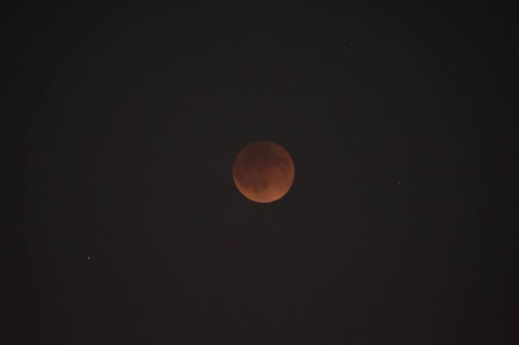 הליקוי המלא בראשון לציון