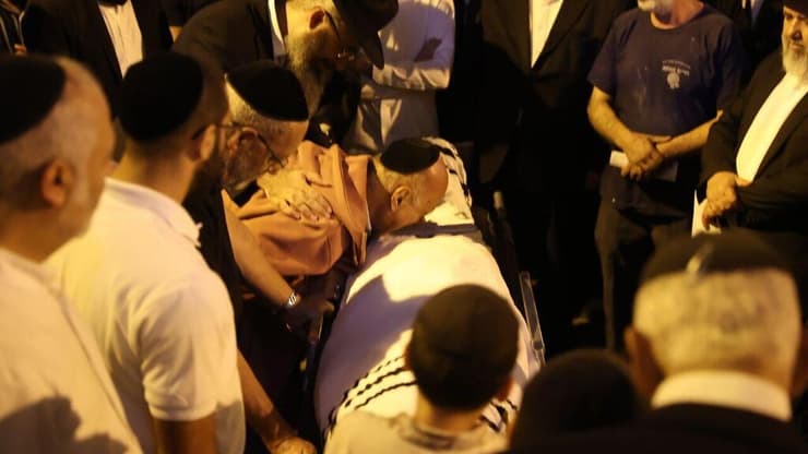 הלווייתו של הרב יוסף דוד שנרצח בפיגוע בירושלים
