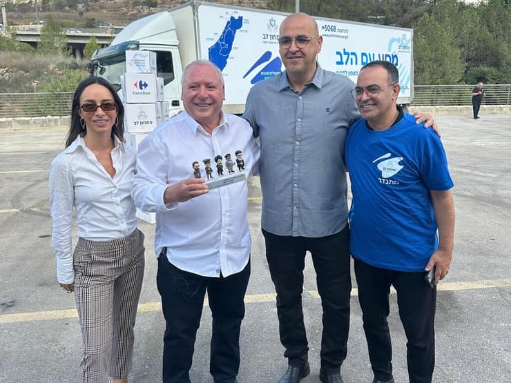 השר דודי אמסלם בפעילות פתחון לב בירושלים