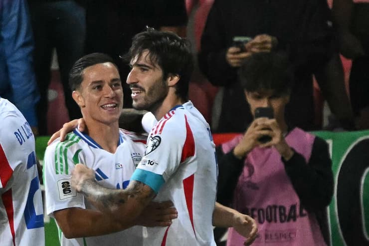 שחקני איטליה חוגגים