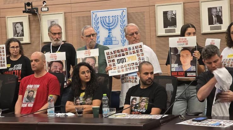 ירדן ביבס, שרון אלוני קוניו ויאיר הורן בועדת החוץ והביטחון