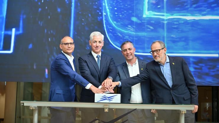 פתיחת מסחר ביל אקמן