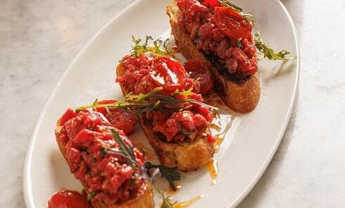 ברוסקטת טרטר טלה