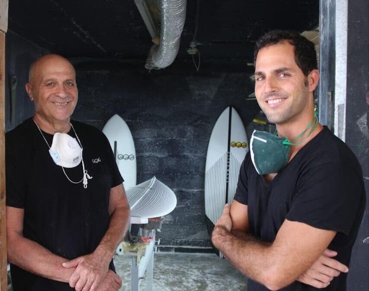 עם בנו פרי (מתוך האלבום המשפחתי) משה (מוסה) ירום עם בנו פרי