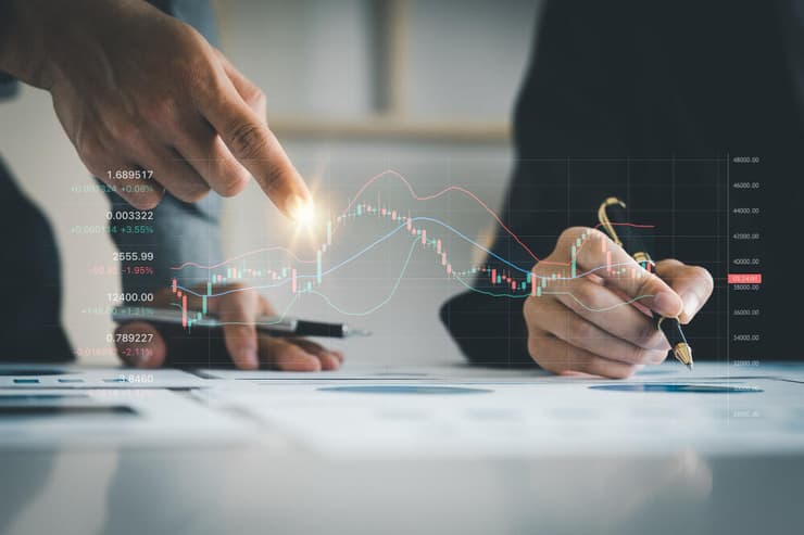 Freepik השקעות לעצלנים