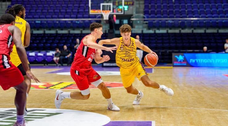 רועי רוזנברג