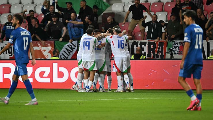 שחקני איטליה חוגגים