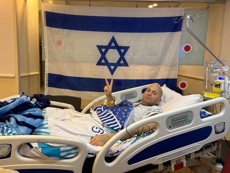 "היום לקחתי שיעור נהיגה ראשון. התרגשתי כמו ילד בן 18". יקי אחרי הפציעה (צילום: פרטי) yk14482184