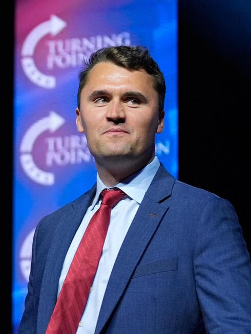 צ'רלי קירק שמרן ארה"ב נורה