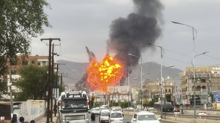 צנעא תימן עשן תקיפות חיל האוויר