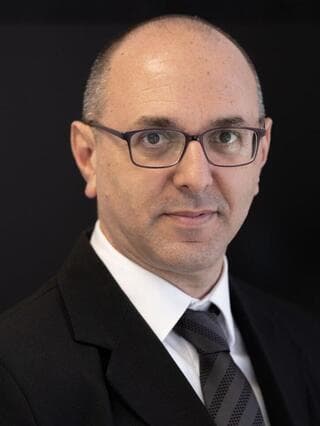 עו"ד יובל יועז