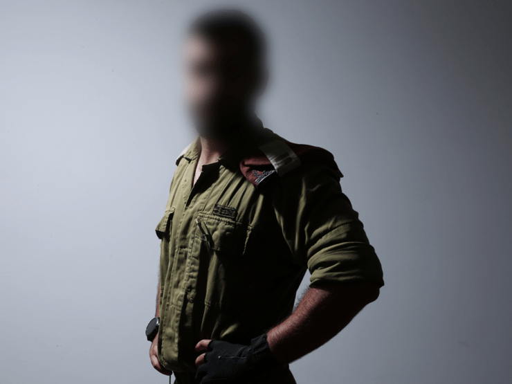 "הייתה לי מטרה מאוד מאוד ברורה מול העיניים: לחזור להילחם" (צילום: ריאן פרויס) מ', לוחם יחידה 504