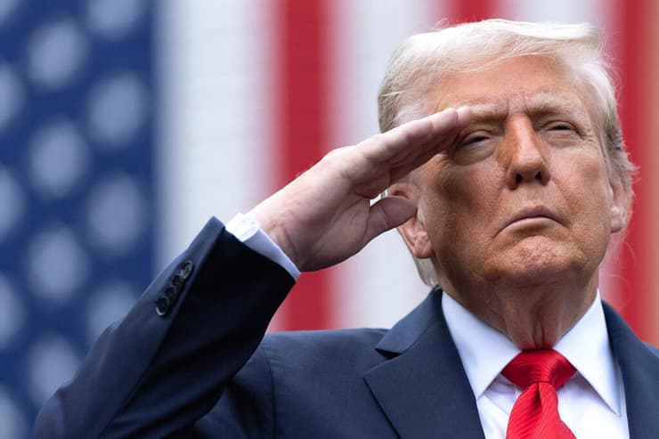 ארה"ב טקסים 24 שנה ל פיגועי 11 בספטמבר דונלד ו מלניה טראמפ בפנטגון