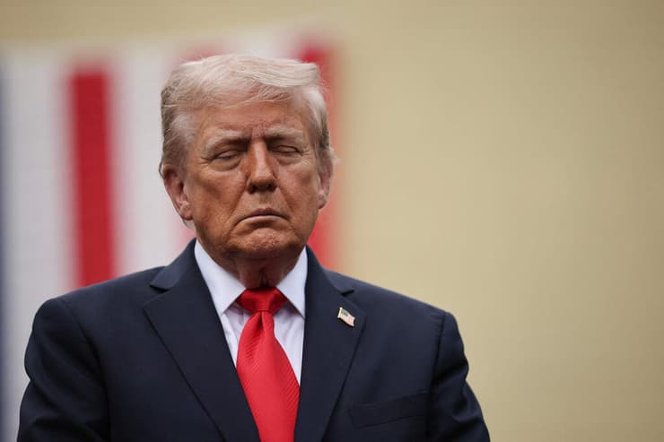 הנשיא טראמפ. "העיתון הוא שופר של השמאל הקיצוני" (צילום: WIN MCNAMEE / GETTY IMAGES NORTH AMERICA / AFP) טראמפ