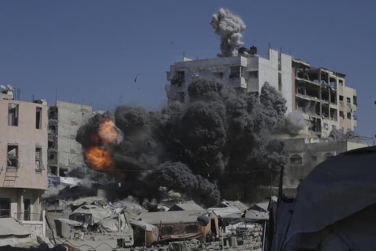 תקיפות בעזה