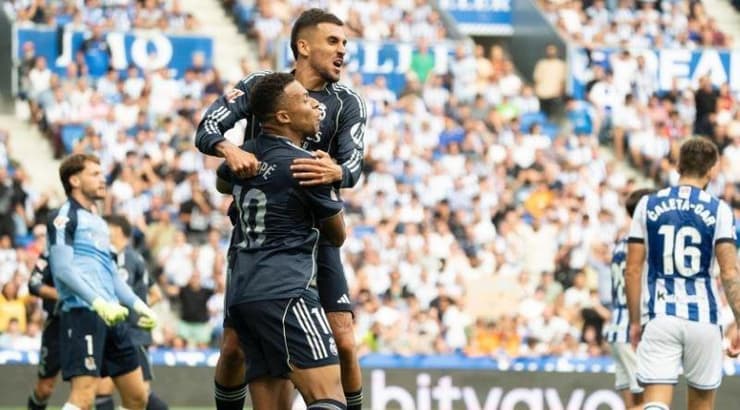 דני סבאיוס קופץ על אמבפה (La Liga) דני סבאיוס קופץ על אמבפה