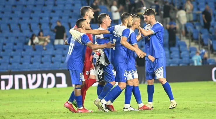 ניצחון ליגה ראשון העונה לעירוני קריית שמונה (ראובן שוורץ) ניצחון ליגה ראשון העונה לעירוני קריית שמונה