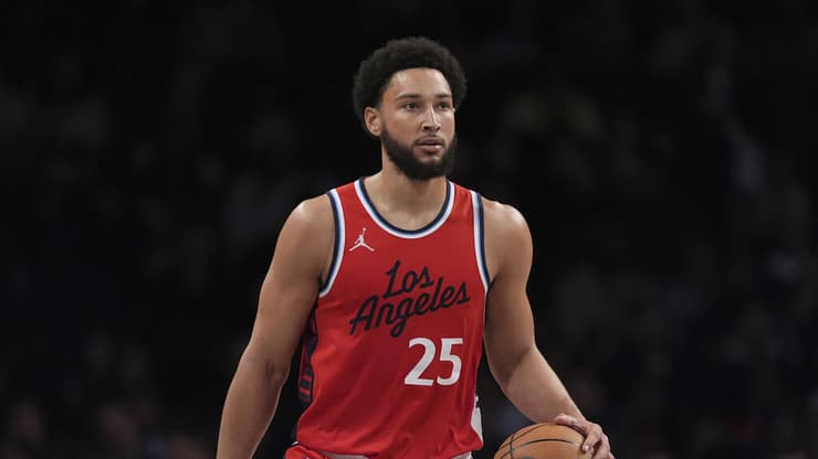 בן סימונס במדי הקליפרס, השנה