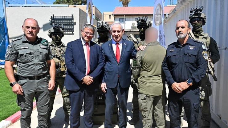 ראש הממשלה בנימין נתניהו בפתח ישיבת ממשלה מיוחדת בבסיס הימ״מ לציון 50 שנים ליחידה