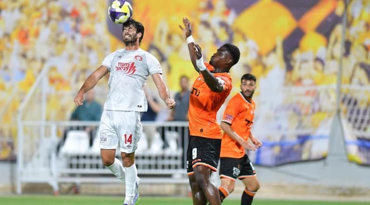 הוד מסיקה עולה לנגוח