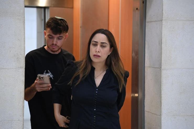 ח"כ מאי גולן בבית משפט השלום ראשל"צ