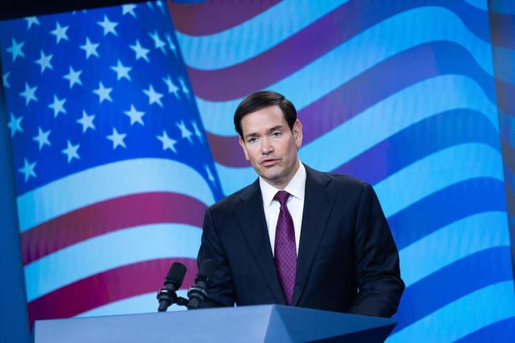 "גם העזתים 'חטופים'". רוביו במסיבת העיתונאים בירושלים (צילום: חיים גולדברג/פלאש90) הצהרה של ראש הממשלה נתניהו ומזכיר המדינה של ארה"ב מרקו רוביו