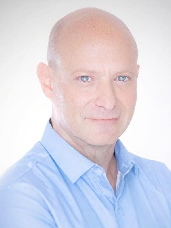 ד"ר דוד דביר