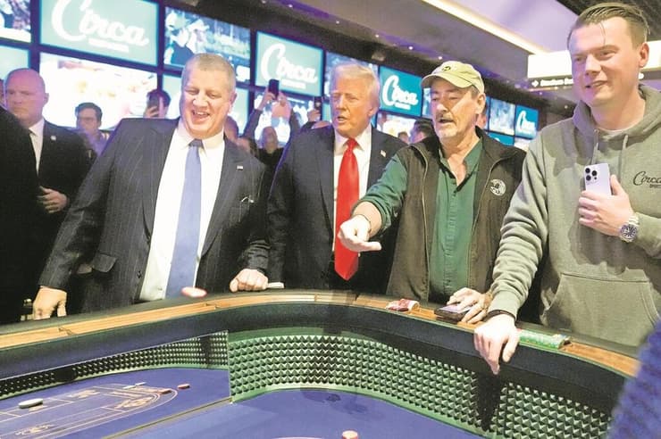 נשיא ארצות הברית דונלד טראמפ בקזינו בלאס וגאס