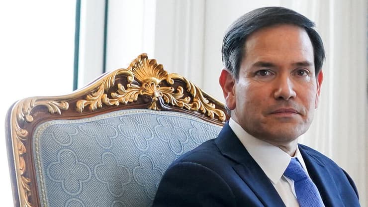 רוביו. "אף אחד לא יכול לומר שזה ודאי ב-100%" (צילום: REUTERS/Nathan Howard/Pool) מרקו רוביו בביקורו בדוחא