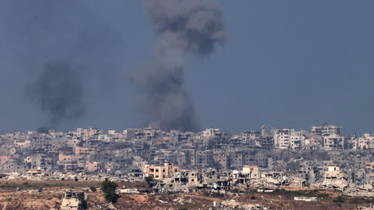 תקיפה אווירית ברצועה