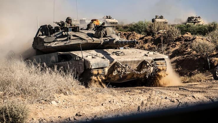טנק צה"לי בעזה (צילום: דובר צה"ל) כניסת הכוחות לעיר עזה