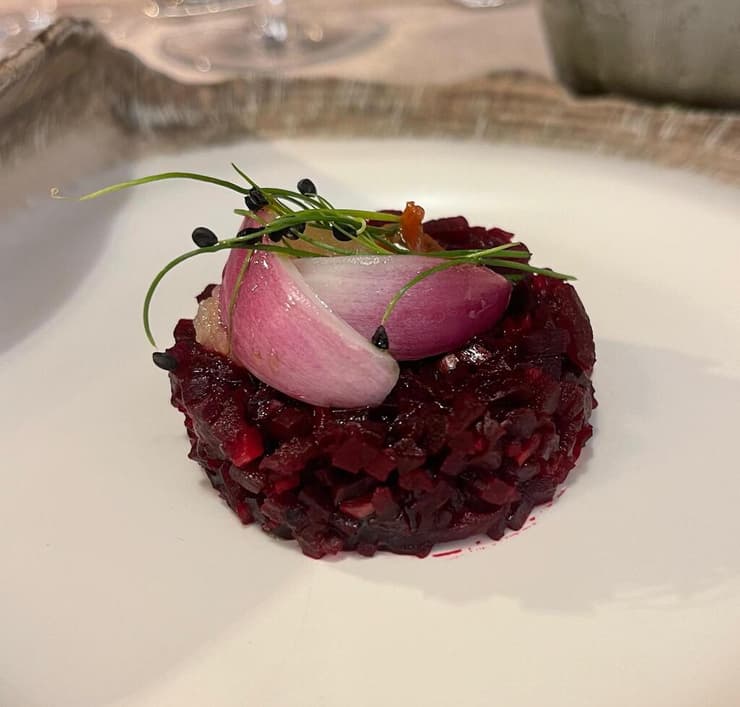 מנת שף במסעדת La Vie במלון Le Primore (צילום: ליהיא גורדון) מנת שף במסעדת La Vie במלון Le Primore