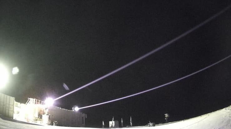 "אור איתן". דיווח: הודו בוחנת שת"פ גם בתחום הלייזר ההגנתי (צילום: משרד הביטחון) משרד הביטחון וחברת רפאל השלימו את הפיתוח של מערכת ההגנה בלייזר - דבריו של ראש מו״פ במפא״ת, תא״ל יהודה אלמקייס עלהוכחת יכולות מערכת "אור איתן"