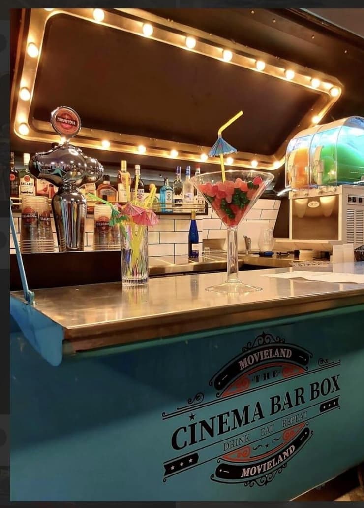 בר קוקטיילים במובילנד