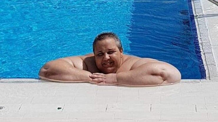 אריק חי ונונו