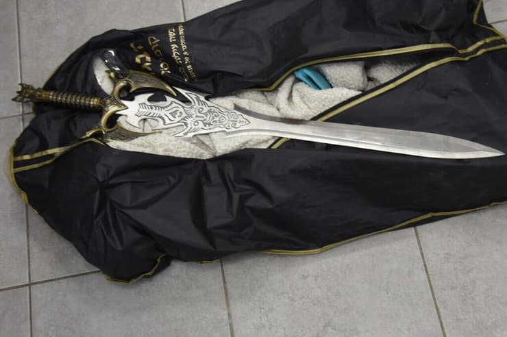 עוקץ המוניות - נוכלת שהונתה אנשים במיליונים