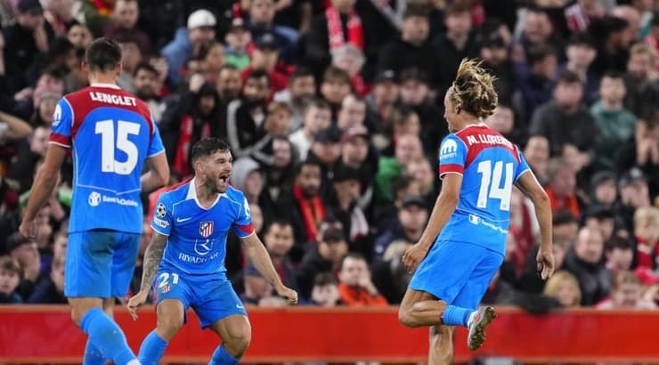 יורנטה חוגג בטירוף (IMAGO) יורנטה חוגג בטירוף