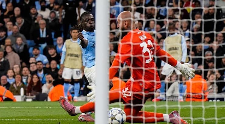 השער של ז'רמי דוקו