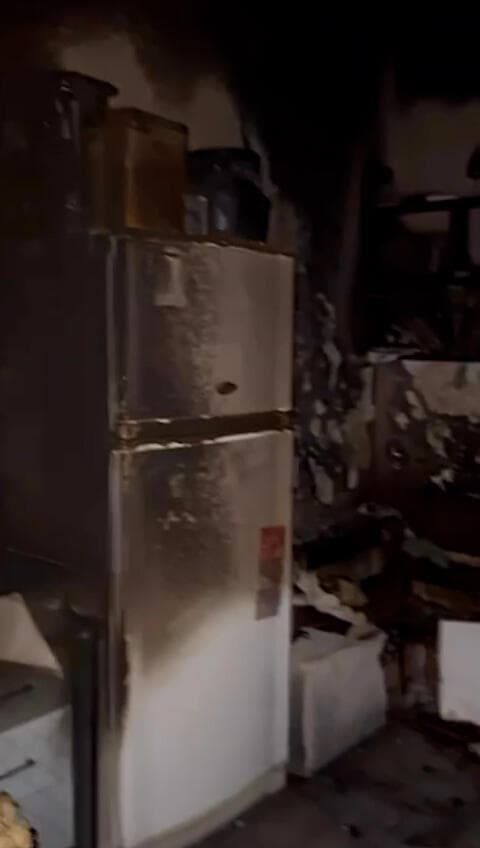 "נשארנו בלי כלום". המטבח בדירה השרופה   