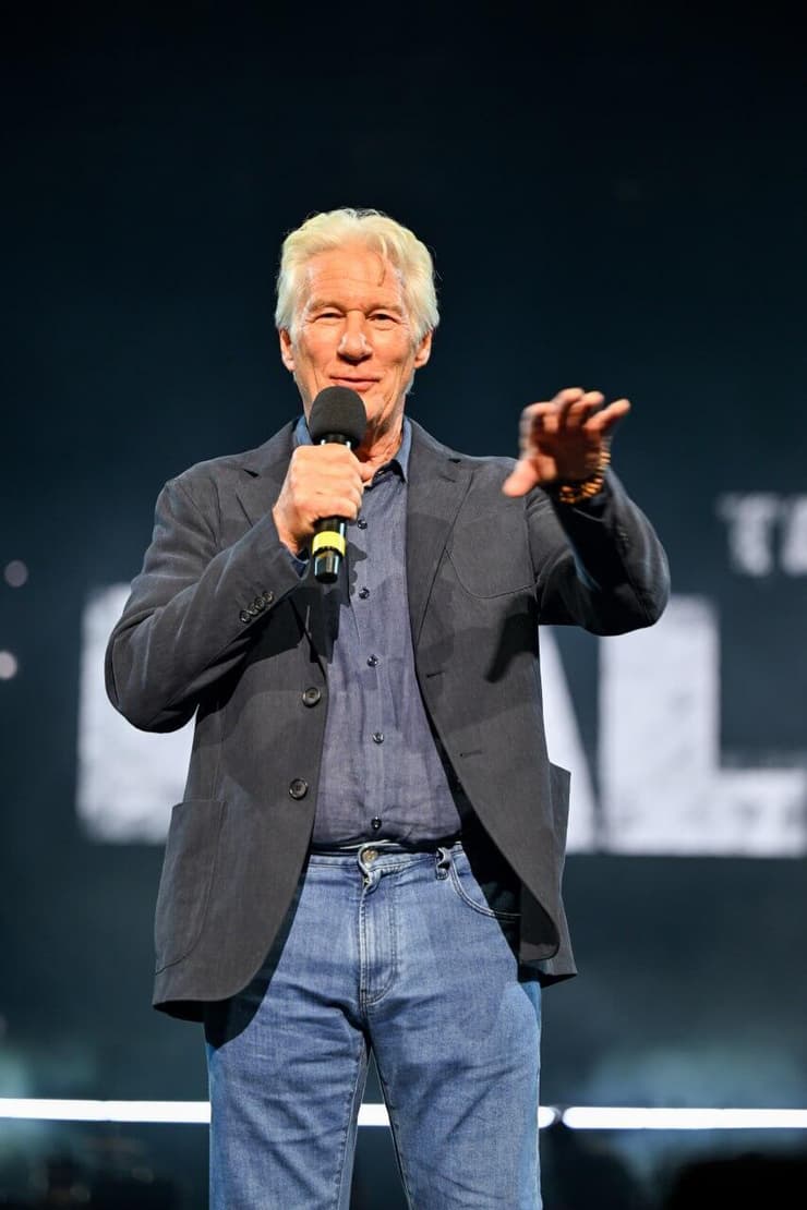 ריצ'רד גיר באירוע "יחד למען פלסטין" (צילום: amir Hussein/WireImage for ABA) ריצ'רד גיר באירוע "יחד למען פלסטין"