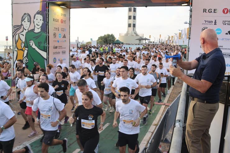 מרוץ "תפוזינה סינגלס RUN" (צילום: יריב כץ) מרוץ "תפוזינה סינגלס RUN"