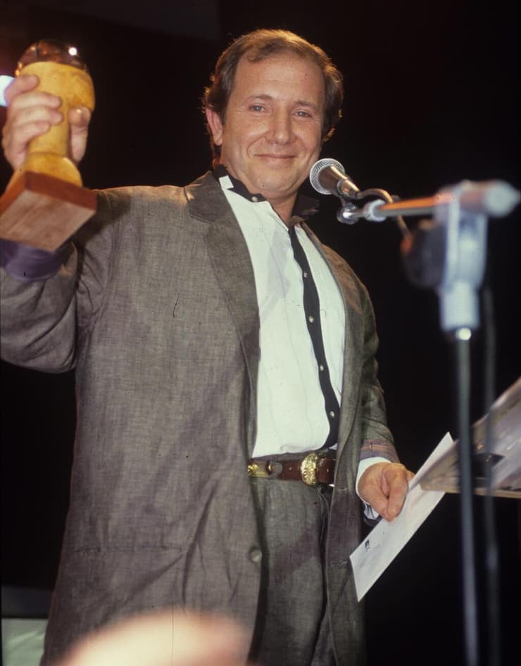 אריה מוסקונה בטקס פרסי אופיר 1991