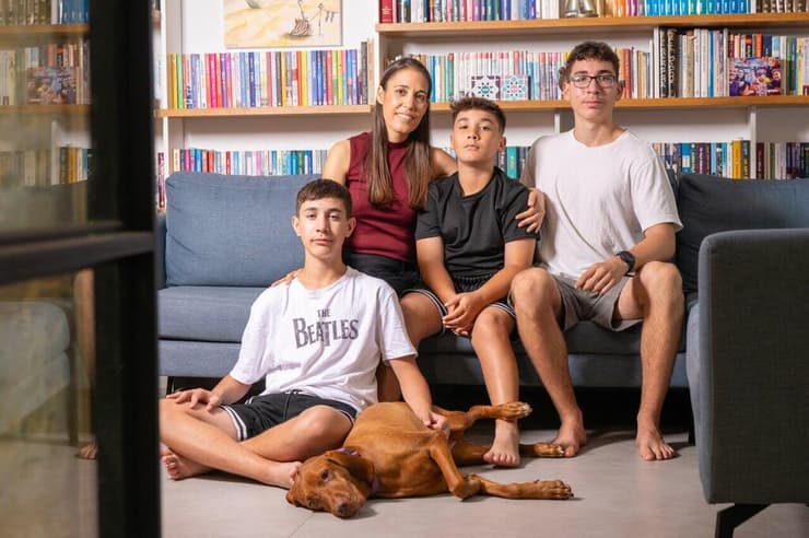 שלושת ילדי משפחת דקל