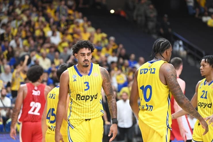 איפה המהפכה? בריסט ומרסיו סנטוס (צילום: יאיר שגיא) שחקן מכבי ת"א מרסיו סנטוס